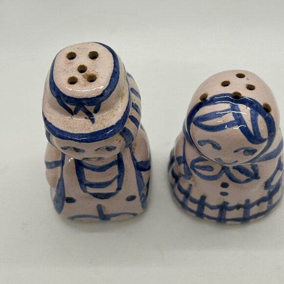 Vintage Hand-Painted Ceramic Salt & Pepper Shakers Boy & Girl - Picture 8 of 10